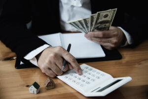 ちゃんと使い分けできてる？！『収入』と『所得』の違いは？