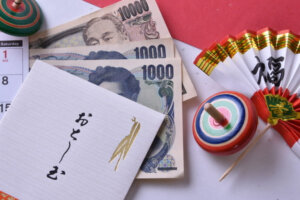 お年玉で2000円はダメ？縁起が悪い額や相場はいくら？お年玉マナーを解説！