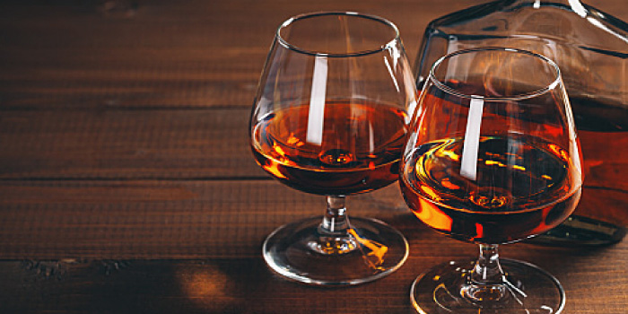 正しく使えてる？！『ブランデー』と『ウイスキー』の違いは？