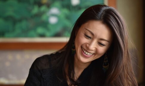 酒井法子のイケメン息子の現在は？大学や年齢、職業は？芸能界入りはある？