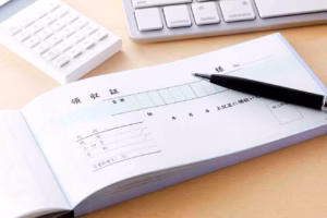 正しく使えてる？『領収書』と『レシート』の違いや注意点を紹介